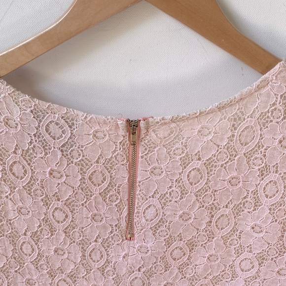 Romeo & Juliet Couture Dusty pink lace short sleeve crop top, Size L - Picture 6 of 9